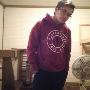 Meet your Posher, Aaron